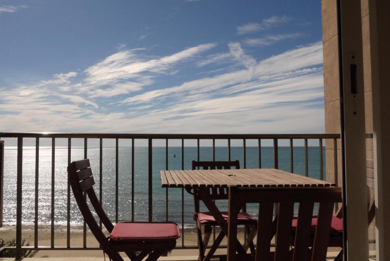 Apartamento Frente Al Mar En Calpe Con Parking Para 4 Personas Luaran gambar
