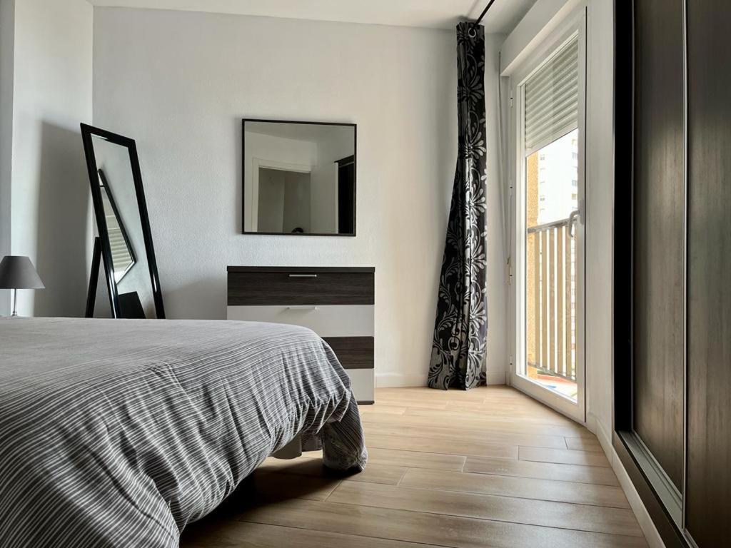 Apartamento Frente Al Mar En Calpe Con Parking Para 4 Personas Luaran gambar