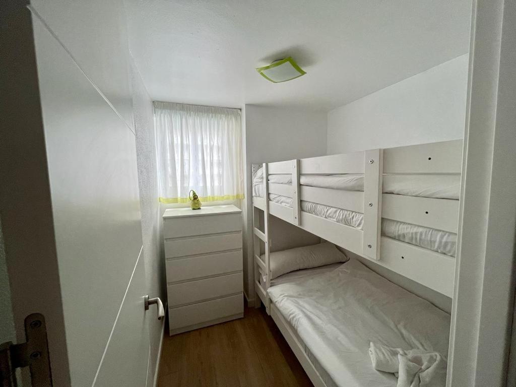 Apartamento Frente Al Mar En Calpe Con Parking Para 4 Personas Luaran gambar
